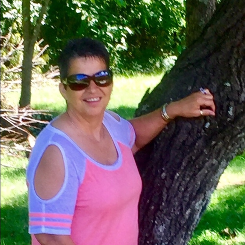 Meet your Posher, Vicky